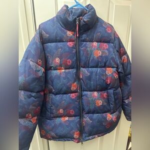 Sundance Women’s blue puffer w/ floral design EUC size L